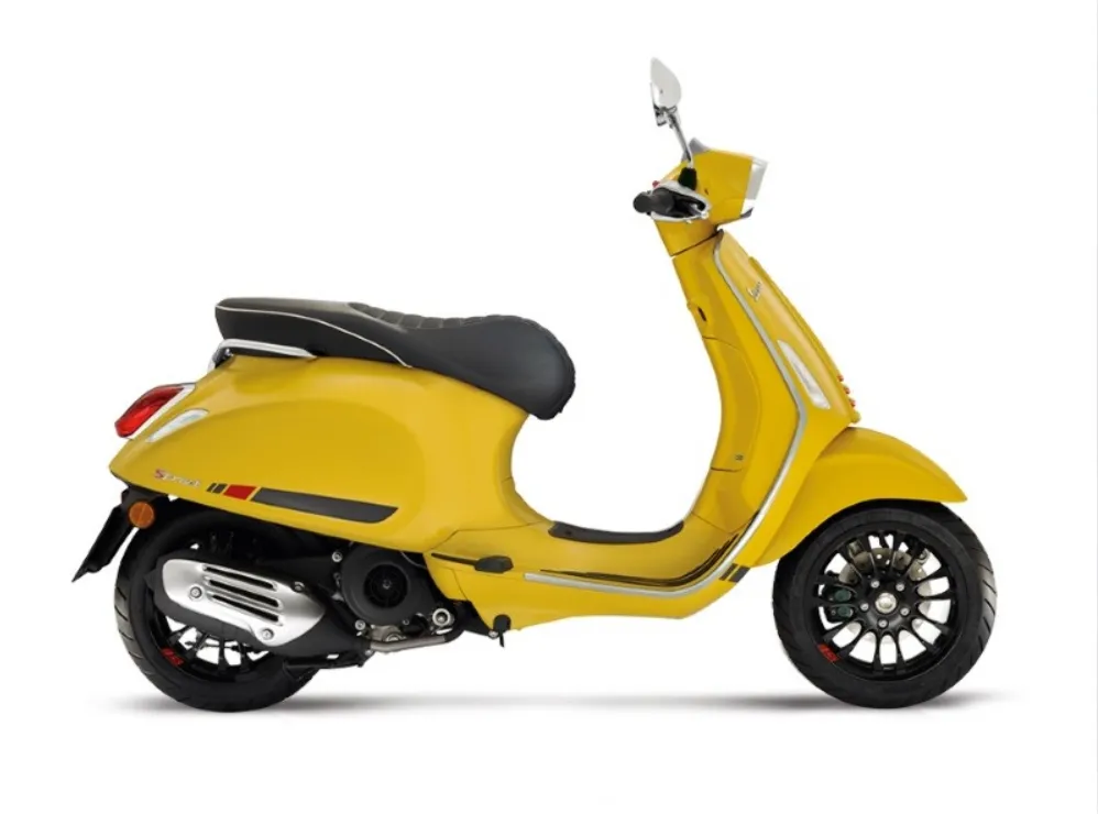 Vespa Sprint S Tampak Samping